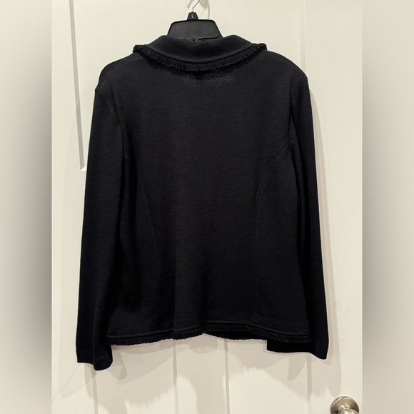 St. John Legacy Wool Blazer - Picture 4 of 11